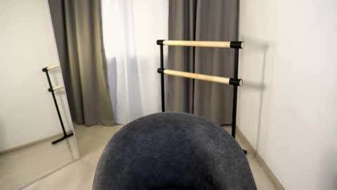 Addy online show from 10/11/25, 04:16