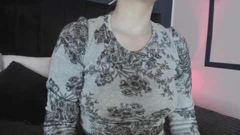 Snapshot of adeelinee chatting on 12/11/24, 08:07 Ade online show from 12/11/24, 08:07