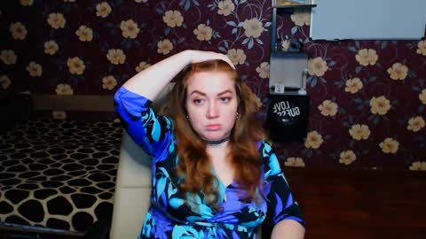 Snapshot of adel_redhead_ chatting on 12/17/24, 10:22 Adel online show from 12/17/24, 10:22