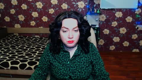 Snapshot of adel_redhead_ chatting on 01/21/25, 05:09 Adel online show from 01/21/25, 05:09