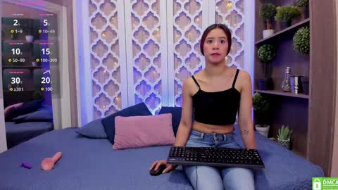 Adela Worsth online show from 01/15/25, 12:04