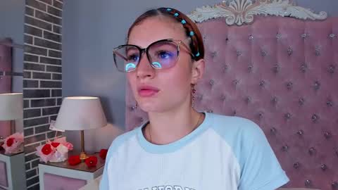 Snapshot of adelainebest chatting on 03/01/25, 08:13 Adelaine online show from 03/01/25, 08:13