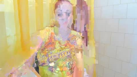 Snapshot of adelamilfsexy chatting on 02/07/25, 06:45 izabellamilf online show from 02/07/25, 06:45