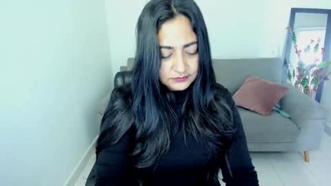 Carolina online show from 11/21/25, 10:47