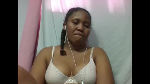 adelealy online show from 10/27/25, 05:22