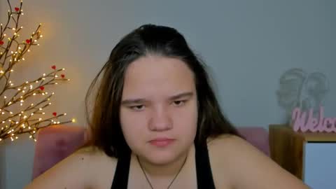 adelecruzz online show from 02/17/25, 08:09