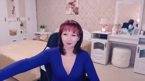 Snapshot of adelemoran chatting on 12/04/24, 07:23 AdeleMoran online show from 12/04/24, 07:23