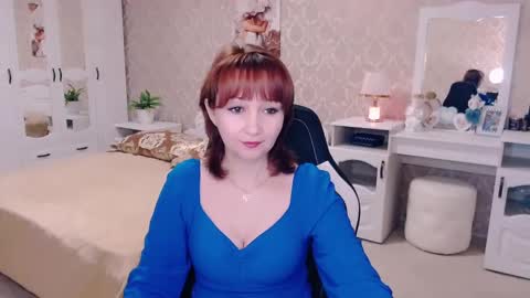 Snapshot of adelemoran chatting on 12/21/24, 09:58 AdeleMoran online show from 12/21/24, 09:58