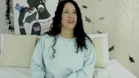 Adele Smithh online show from 10/29/25, 11:45