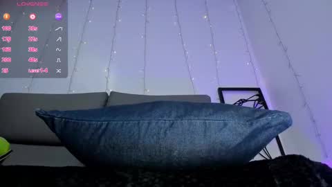 adelinaconte1 online show from 12/24/24, 07:33