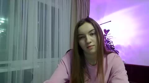 adeline online show from 12/02/25, 02:45