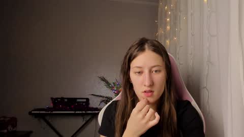 Adell online show from 01/07/25, 10:30