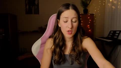 Adell online show from 03/12/25, 10:39