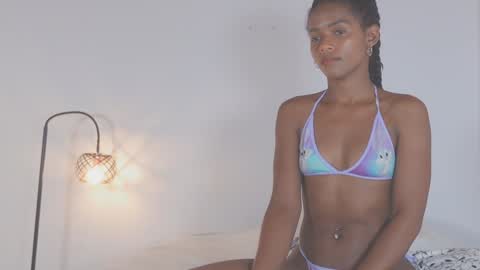Snapshot of adelyn_x chatting on 01/14/25, 08:41 instragram adelyn 111 online show from 01/14/25, 08:41
