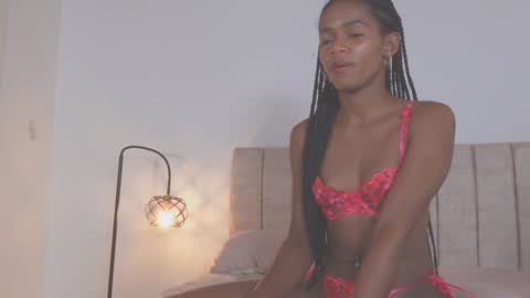 Snapshot of adelyn_x chatting on 01/27/25, 07:35 instragram adelyn 111 online show from 01/27/25, 07:35
