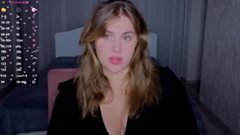Snapshot of adelynnn chatting on 09/08/25, 04:50 Ada online show from 09/08/25, 04:50