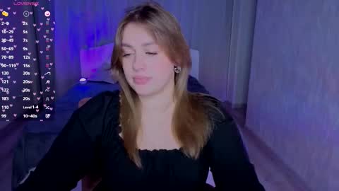 Snapshot of adelynnn chatting on 09/20/25, 04:30 Ada online show from 09/20/25, 04:30