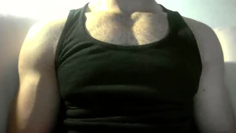 Snapshot of adem1ek chatting on 11/17/25, 12:27 adem1ek online show from 11/17/25, 12:27