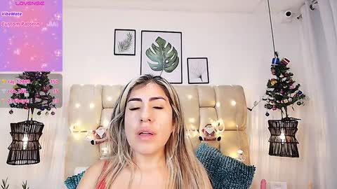 Snapshot of adharasmithh chatting on 01/05/25, 10:19 AdharaSmithh online show from 01/05/25, 10:19