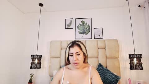 Snapshot of adharasmithh chatting on 01/18/25, 09:55 AdharaSmithh online show from 01/18/25, 09:55