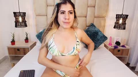 Snapshot of adharasmithh chatting on 01/30/25, 09:47 AdharaSmithh online show from 01/30/25, 09:47