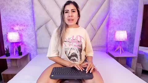 Snapshot of adharasmithh chatting on 02/06/25, 09:06 AdharaSmithh online show from 02/06/25, 09:06