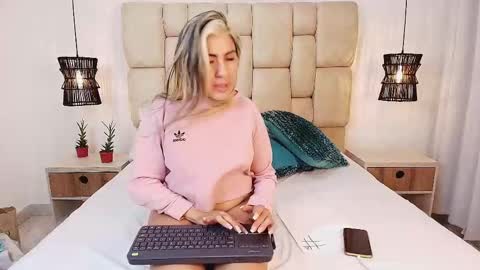 Snapshot of adharasmithh chatting on 02/10/25, 08:21 AdharaSmithh online show from 02/10/25, 08:21