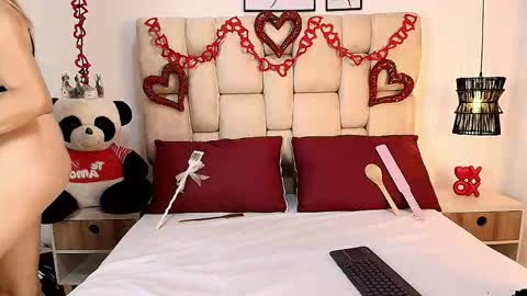 Snapshot of adharasmithh chatting on 09/08/25, 07:02 AdharaSmithh online show from 09/08/25, 07:02