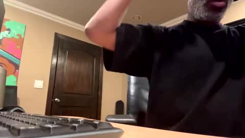 Snapshot of adick_ting chatting on 12/08/24, 01:14 adick_ting online show from 12/08/24, 01:14