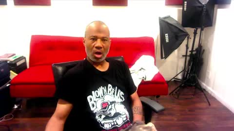 Snapshot of adick_ting chatting on 12/10/24, 01:55 adick_ting online show from 12/10/24, 01:55