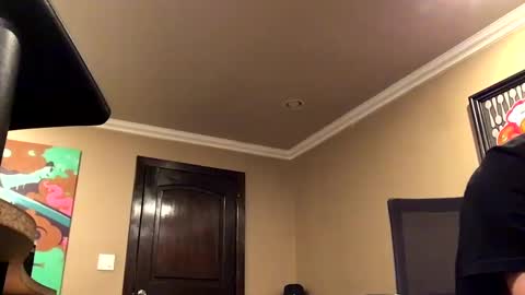 Snapshot of adick_ting chatting on 12/27/24, 12:01 adick_ting online show from 12/27/24, 12:01