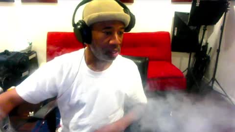 Snapshot of adick_ting chatting on 02/17/25, 05:21 adick_ting online show from 02/17/25, 05:21