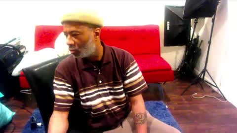 Snapshot of adick_ting chatting on 02/24/25, 08:27 adick_ting online show from 02/24/25, 08:27