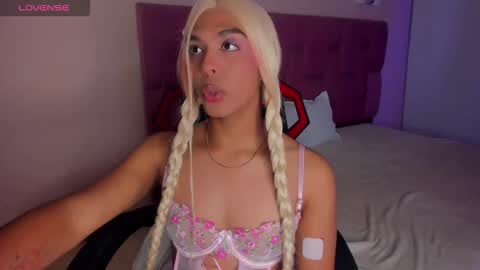 adonis_hot_xx online show from 10/09/25, 10:30