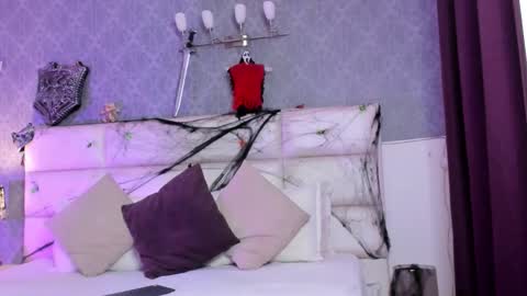 Adonis  online show from 10/30/25, 08:09