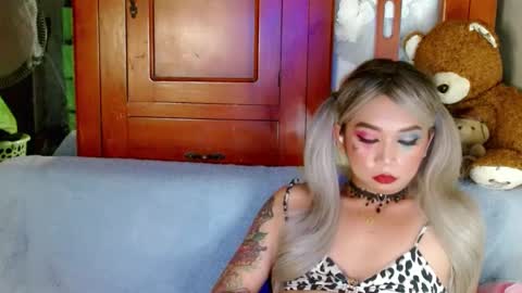 Snapshot of adorableslutxxx chatting on 12/05/24, 01:14 jasmine online show from 12/05/24, 01:14