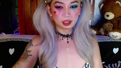 Snapshot of adorableslutxxx chatting on 12/26/24, 03:27 jasmine online show from 12/26/24, 03:27