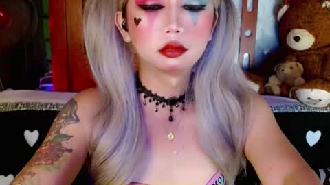Snapshot of adorableslutxxx chatting on 12/27/24, 06:46 jasmine online show from 12/27/24, 06:46
