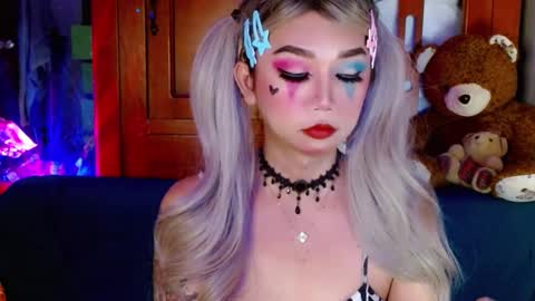 Snapshot of adorableslutxxx chatting on 01/04/25, 02:04 jasmine online show from 01/04/25, 02:04