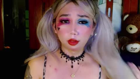 Snapshot of adorableslutxxx chatting on 01/11/25, 05:20 jasmine online show from 01/11/25, 05:20