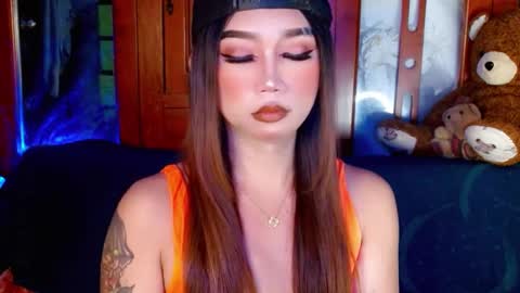 Snapshot of adorableslutxxx chatting on 01/15/25, 01:52 jasmine online show from 01/15/25, 01:52