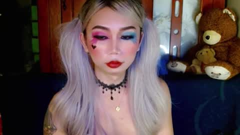 Snapshot of adorableslutxxx chatting on 01/16/25, 06:16 jasmine online show from 01/16/25, 06:16