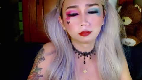 Snapshot of adorableslutxxx chatting on 01/16/25, 09:19 jasmine online show from 01/16/25, 09:19