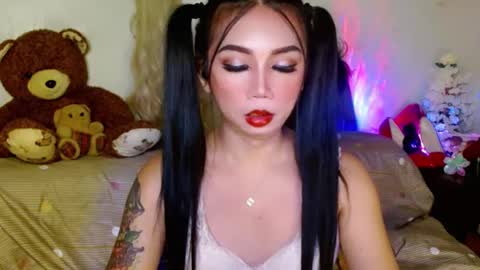 Snapshot of adorableslutxxx chatting on 02/12/25, 11:40 jasmine online show from 02/12/25, 11:40