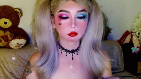 Snapshot of adorableslutxxx chatting on 02/25/25, 12:03 jasmine online show from 02/25/25, 12:03