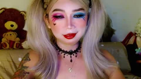 Snapshot of adorableslutxxx chatting on 02/25/25, 07:14 jasmine online show from 02/25/25, 07:14