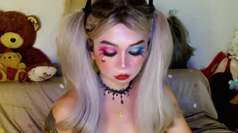 Snapshot of adorableslutxxx chatting on 02/25/25, 11:11 jasmine online show from 02/25/25, 11:11