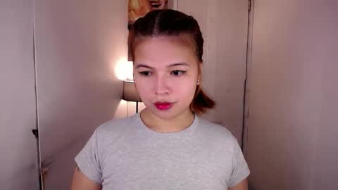 Snapshot of adorabletsforyouxx chatting on 10/25/25, 04:09 adorabletsforyouxx online show from 10/25/25, 04:09