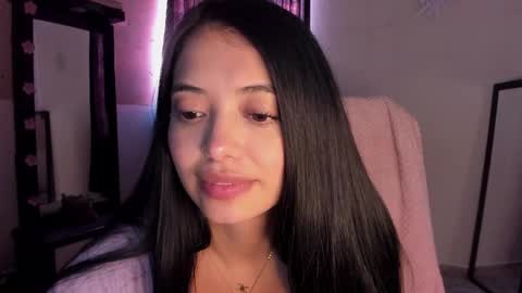 Snapshot of adorabolt chatting on 02/07/25, 09:37 Stormi online show from 02/07/25, 09:37