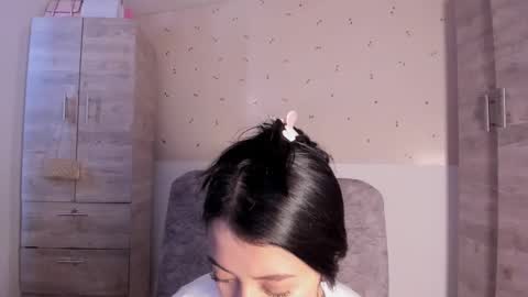 Snapshot of adorabolt chatting on 09/20/25, 06:31 Stormi online show from 09/20/25, 06:31